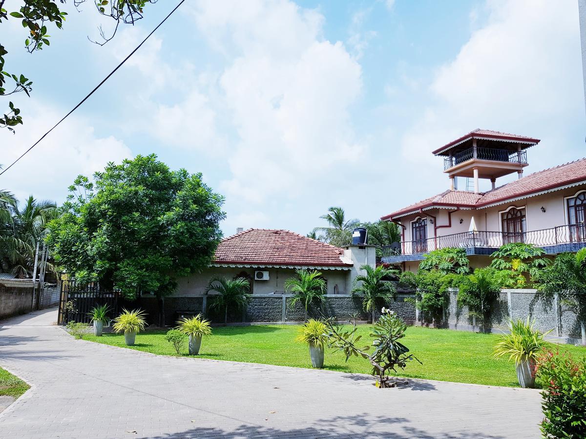 Sea Breeze Deluxe Inn Negombo Exteriér fotografie